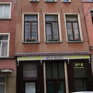 La Zarin Bed & Breakfast