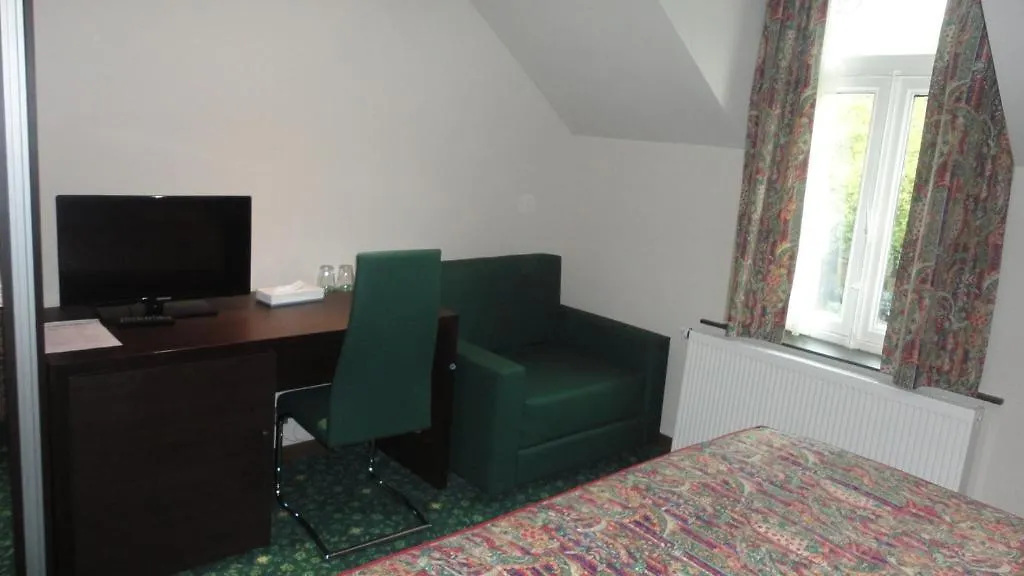 Hotel L'Auberge Du Souverain Auderghem Bruselas