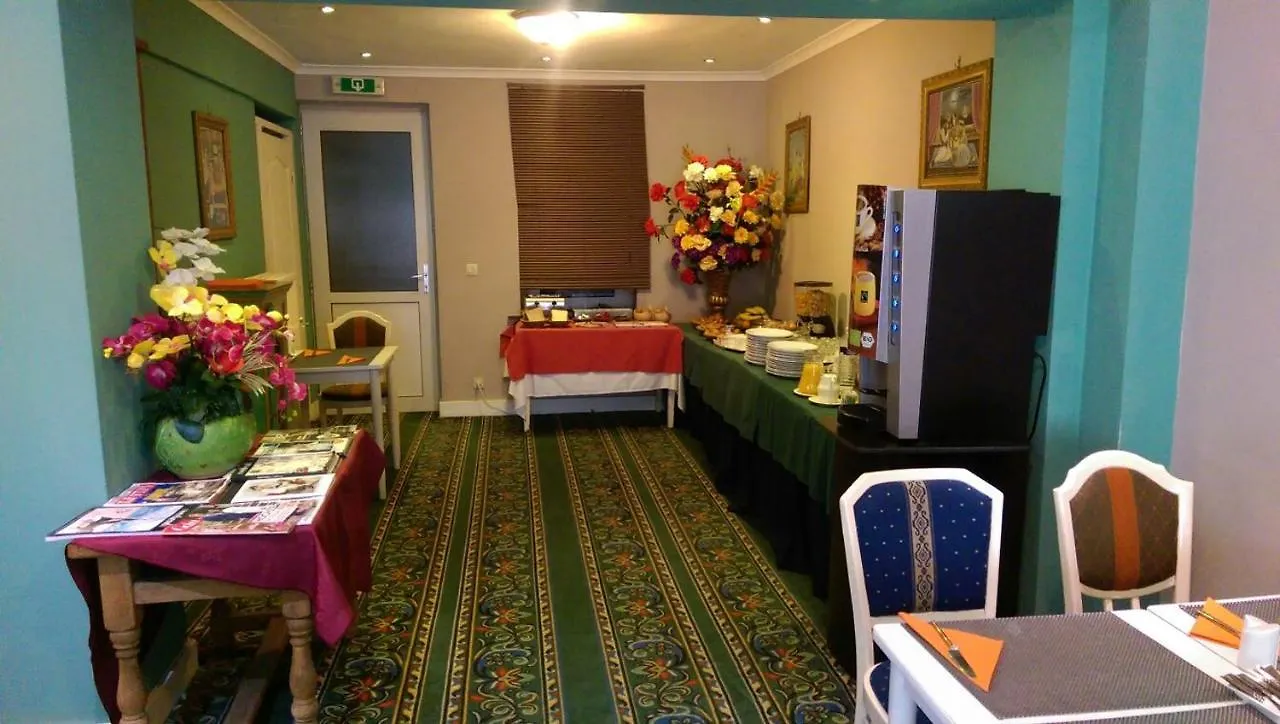 Hotel L'Auberge Du Souverain Auderghem Bruselas